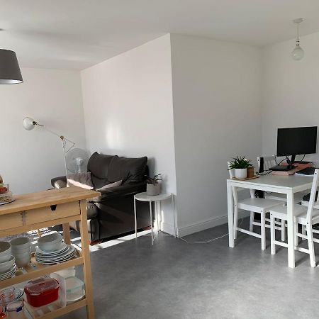 Bright, Chilled Ensuite Db Room In A Shared Flat! Londýn Exteriér fotografie